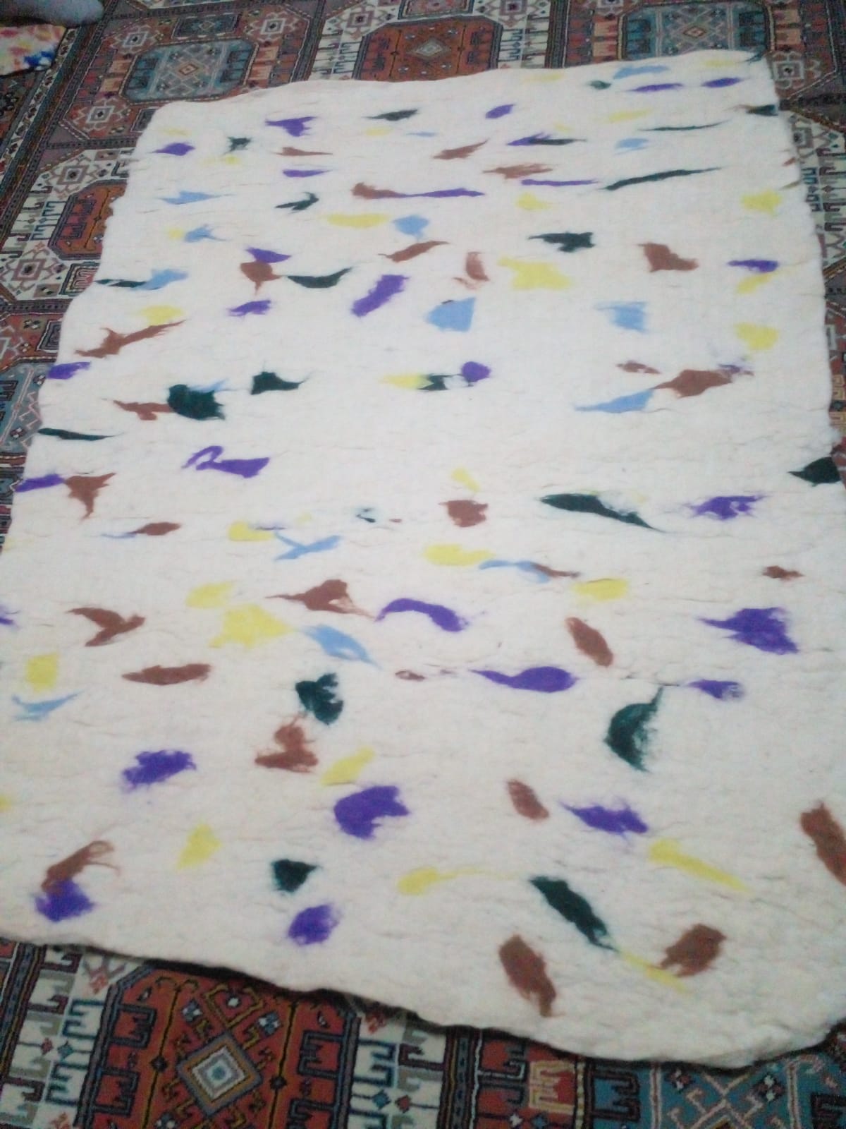 Kuzu yünü keçe yolluk model-3